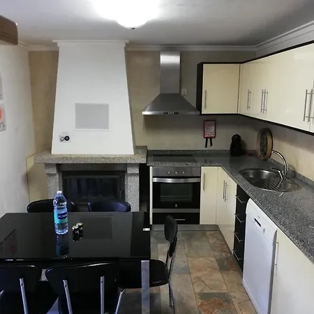 Quinta Dos Carvalhais - Serra Da Estrela * Fornos de Algodres