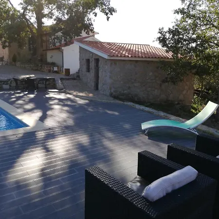 Quinta Dos Carvalhais - Serra Da Estrela * فورنوس دي ألجودريس