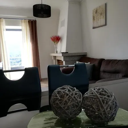 Quinta Dos Carvalhais - Serra Da Estrela * Fornos de Algodres