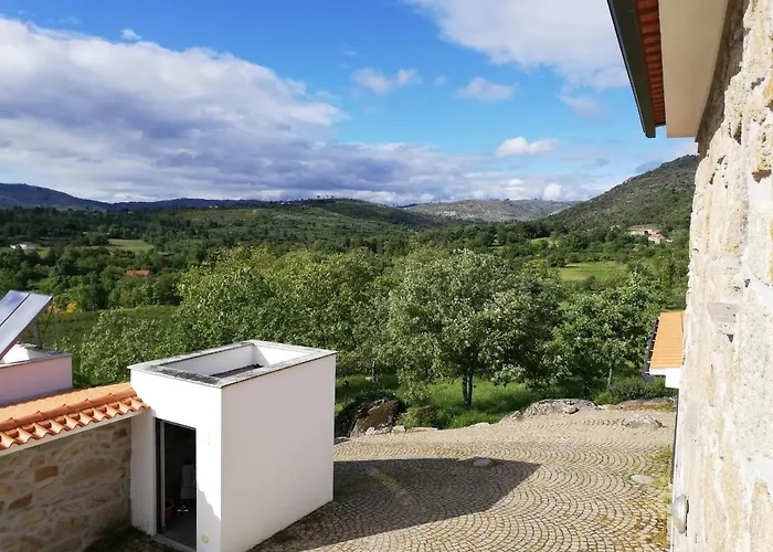 Quinta Dos Carvalhais - Serra Da Estrela Κατάλυμα σε φάρμα