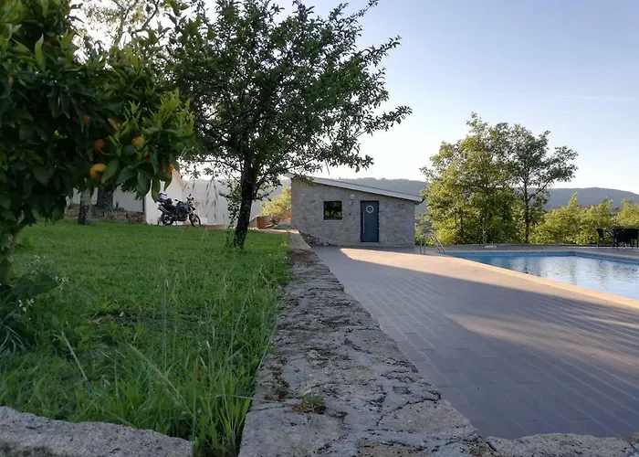 Quinta Dos Carvalhais - Serra Da Estrela * פורנוס דה אלגודרס