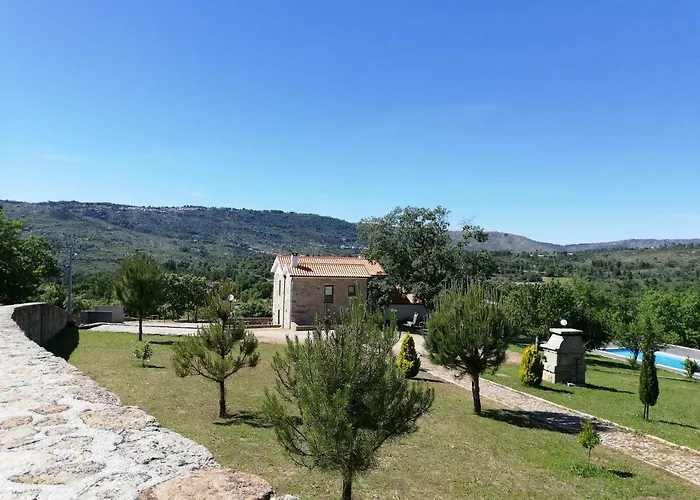 Quinta Dos Carvalhais - Serra Da Estrela Fornos de Algodres